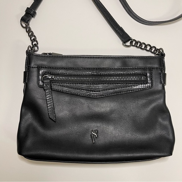 Simply Vera Wang Loren Crossbody Bag Black Faux Leather Adjustable Strap  Zipper - Picture 3 of 13